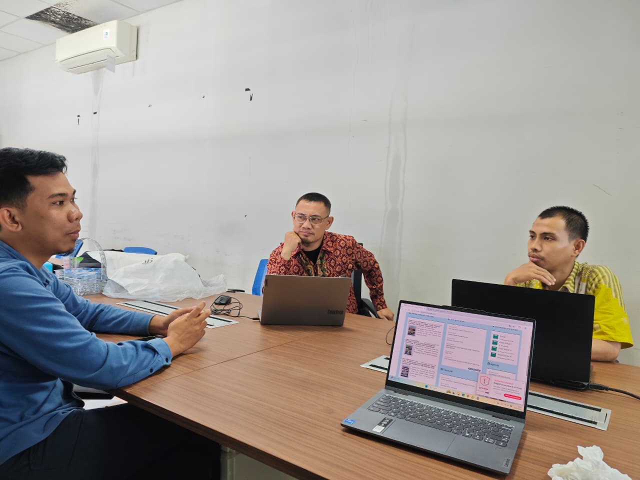 Tingkatkan Kualitas Layanan Digital, Humas FITK Konsultasi Upgrading Website ke PUSTIPD